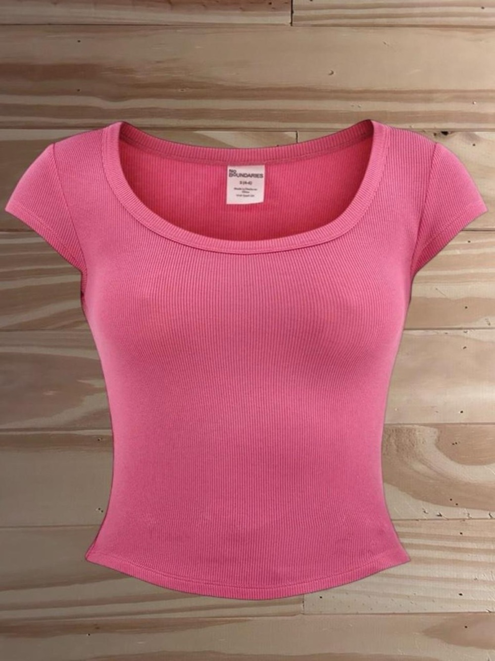 No Boundaries pink juniors crop top size XL